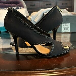 Black Zip Up Peep Toe Pump